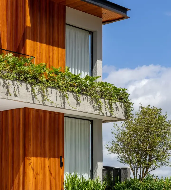 Casa Montagna: Exclusividade e Lazer Completo no Condomínio Colinas de Camboriú Village